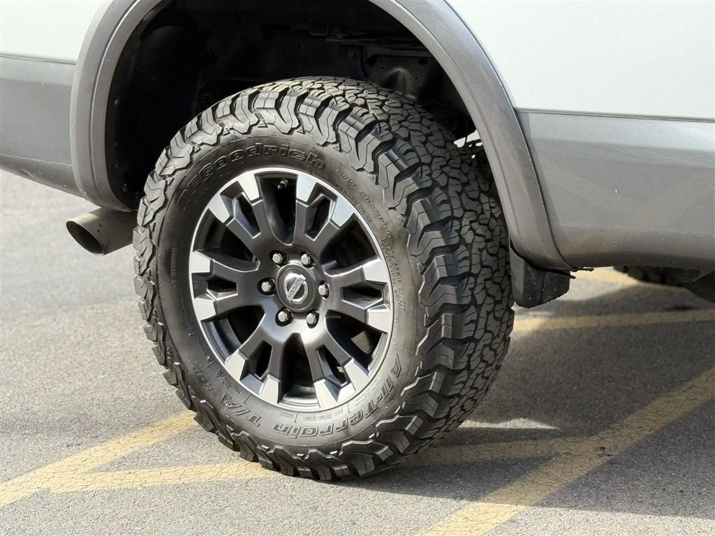 2019 Nissan Titan PRO-4X