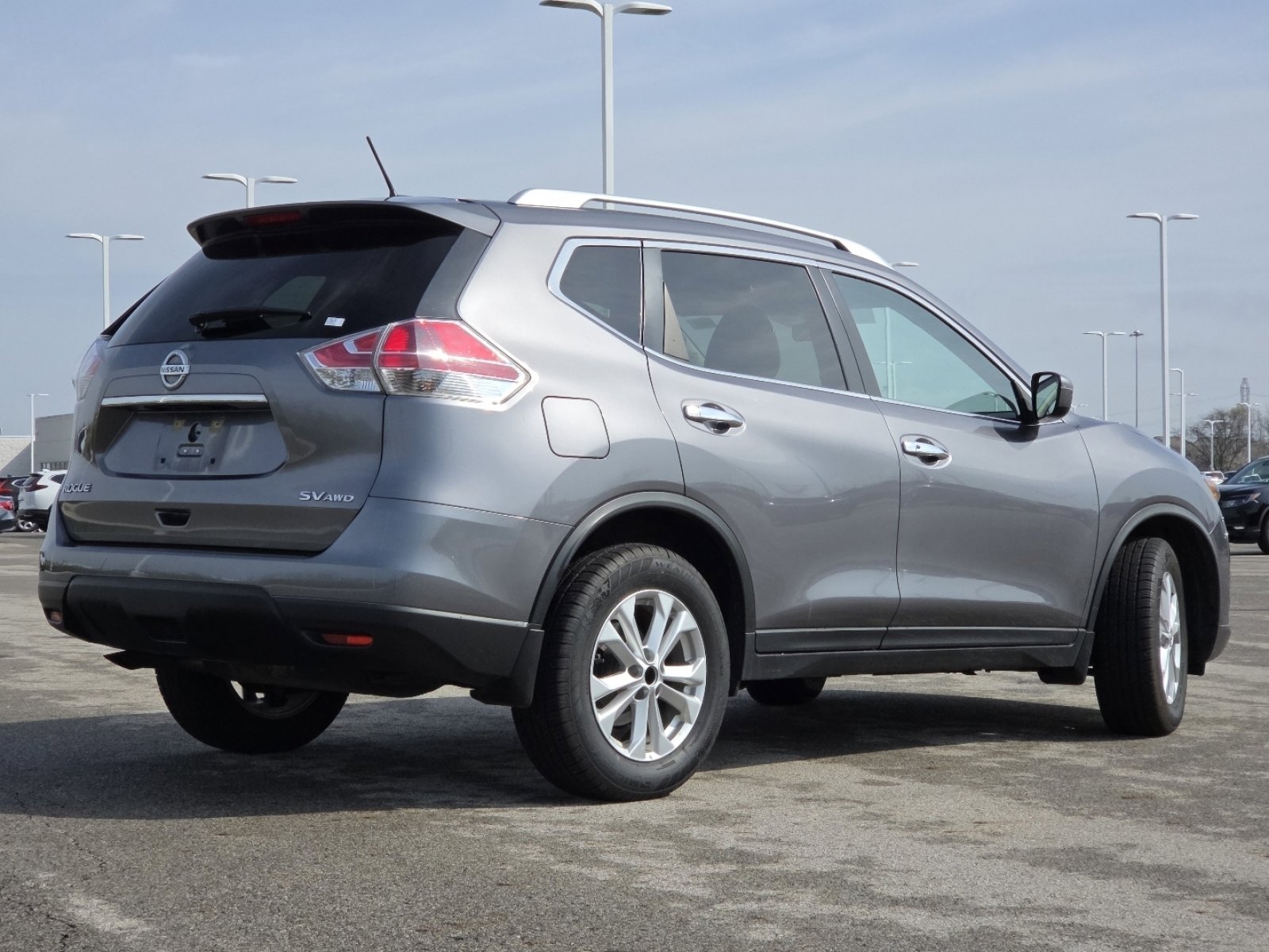 2016 Nissan Rogue SV