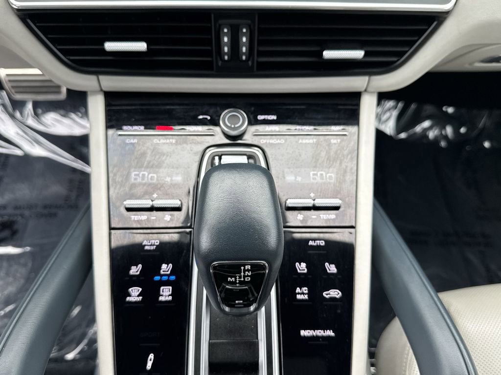 2023 Porsche Cayenne Turbo S