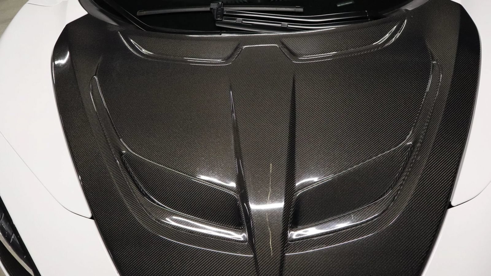 Used 2019 McLaren 720S photo 29