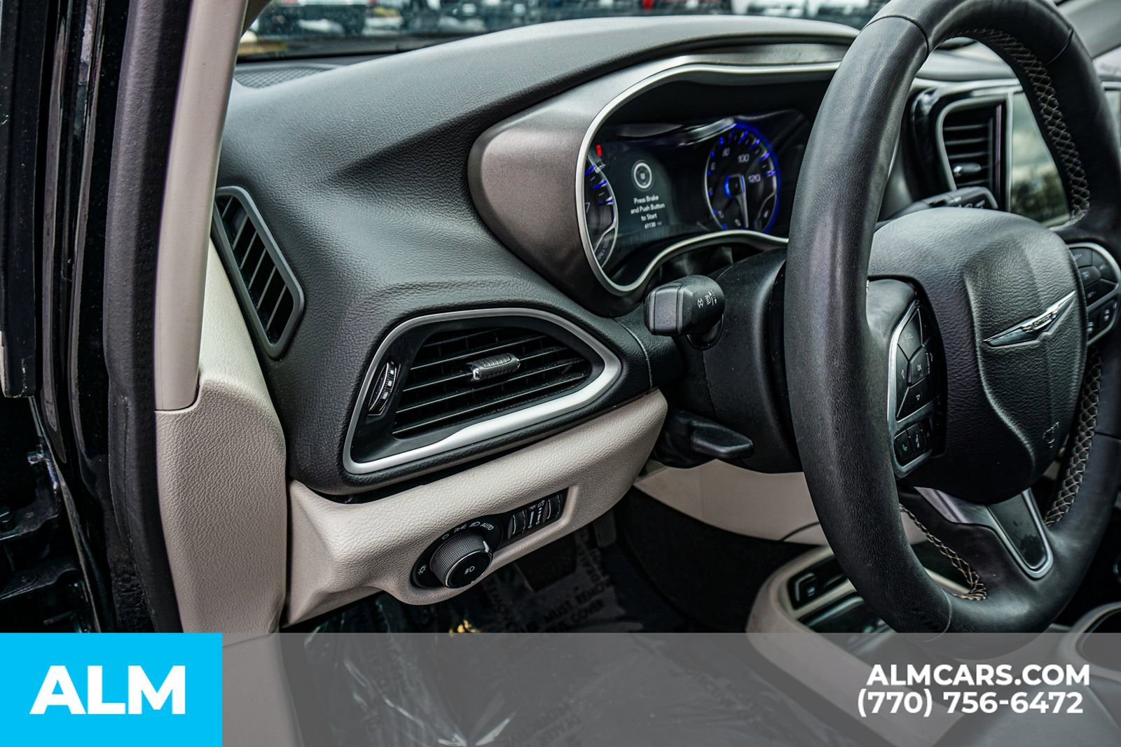 2024 Chrysler Pacifica Touring-L