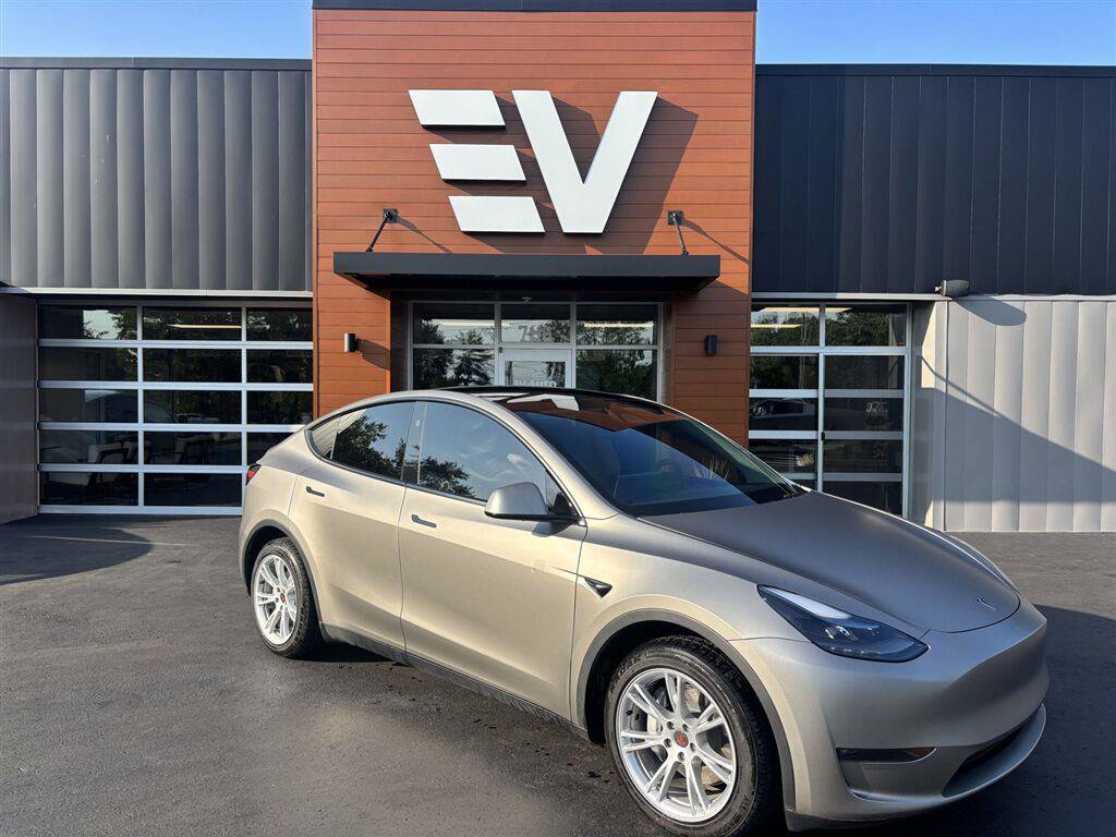 Used 2024 Tesla Model Y Long Range