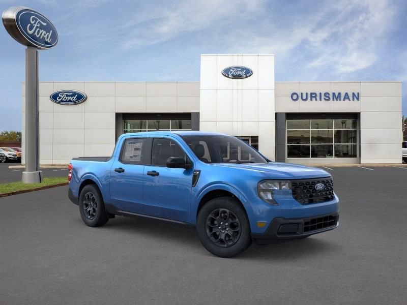 New 2026 Ford Maverick XLT w/ Equipment Group 301A