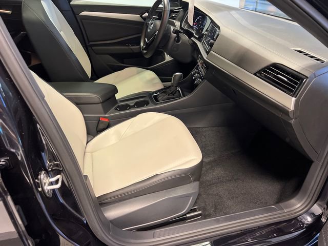 2020 Volkswagen Jetta R-Line