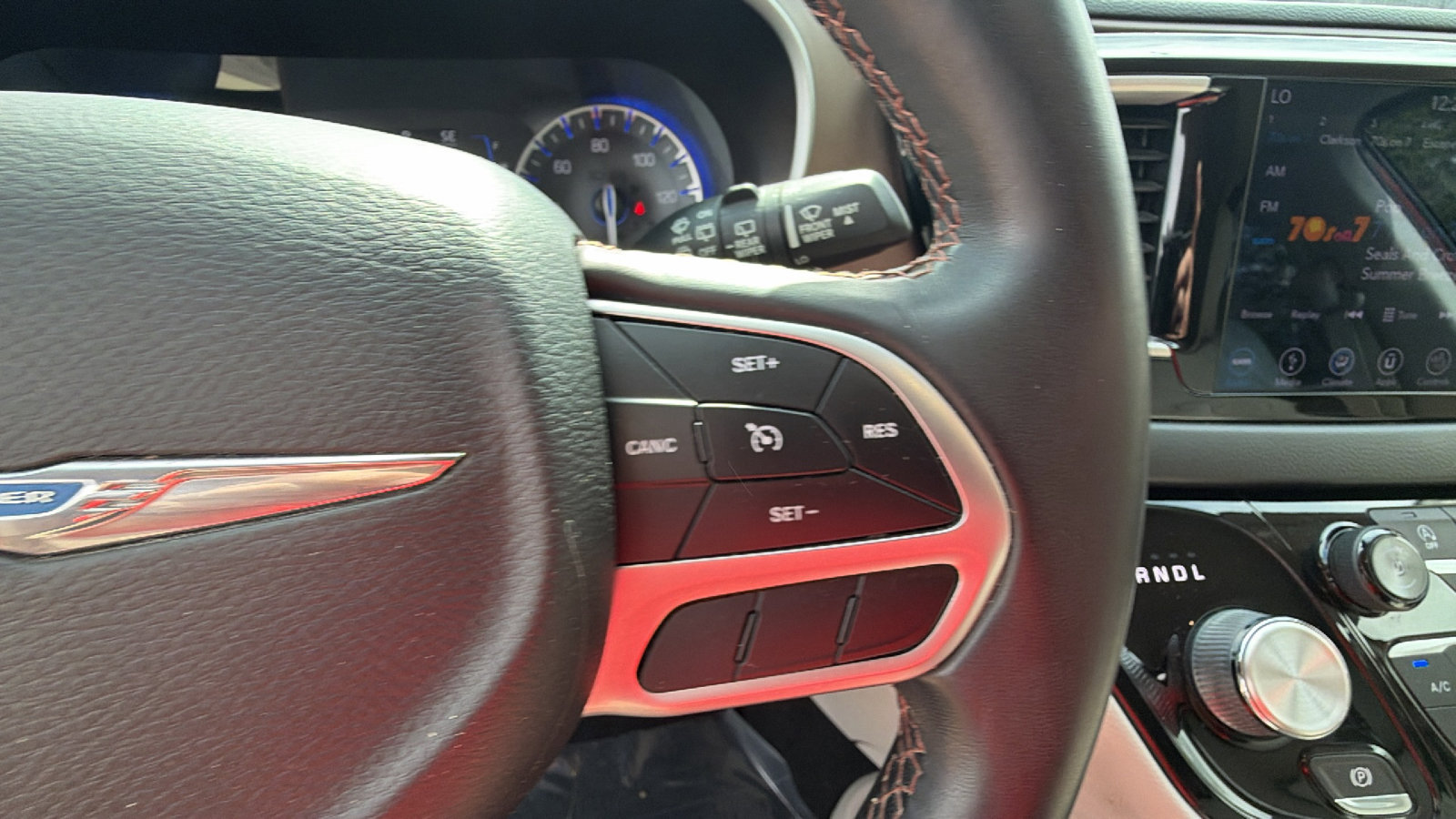 2018 Chrysler Pacifica Touring-L