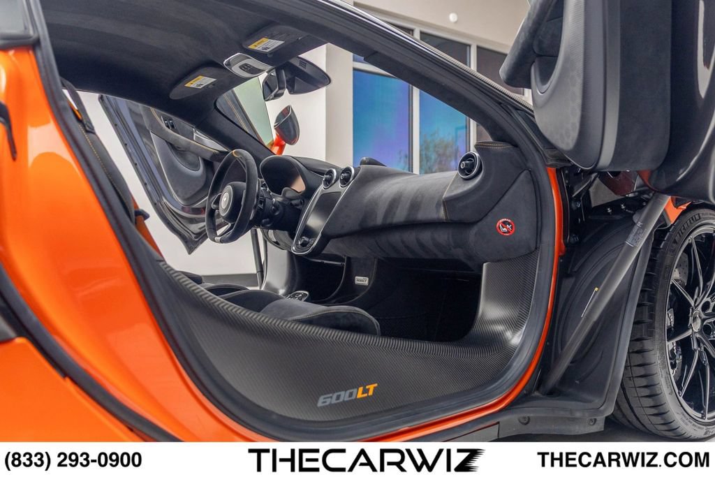 Used 2019 McLaren 600LT photo 88