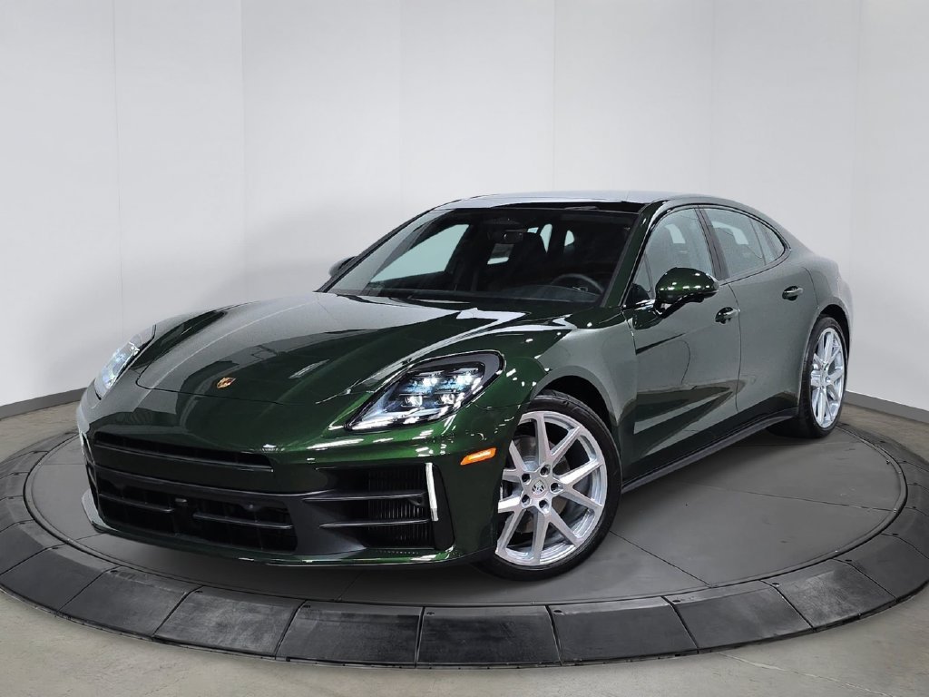New 2026 Porsche Panamera 4