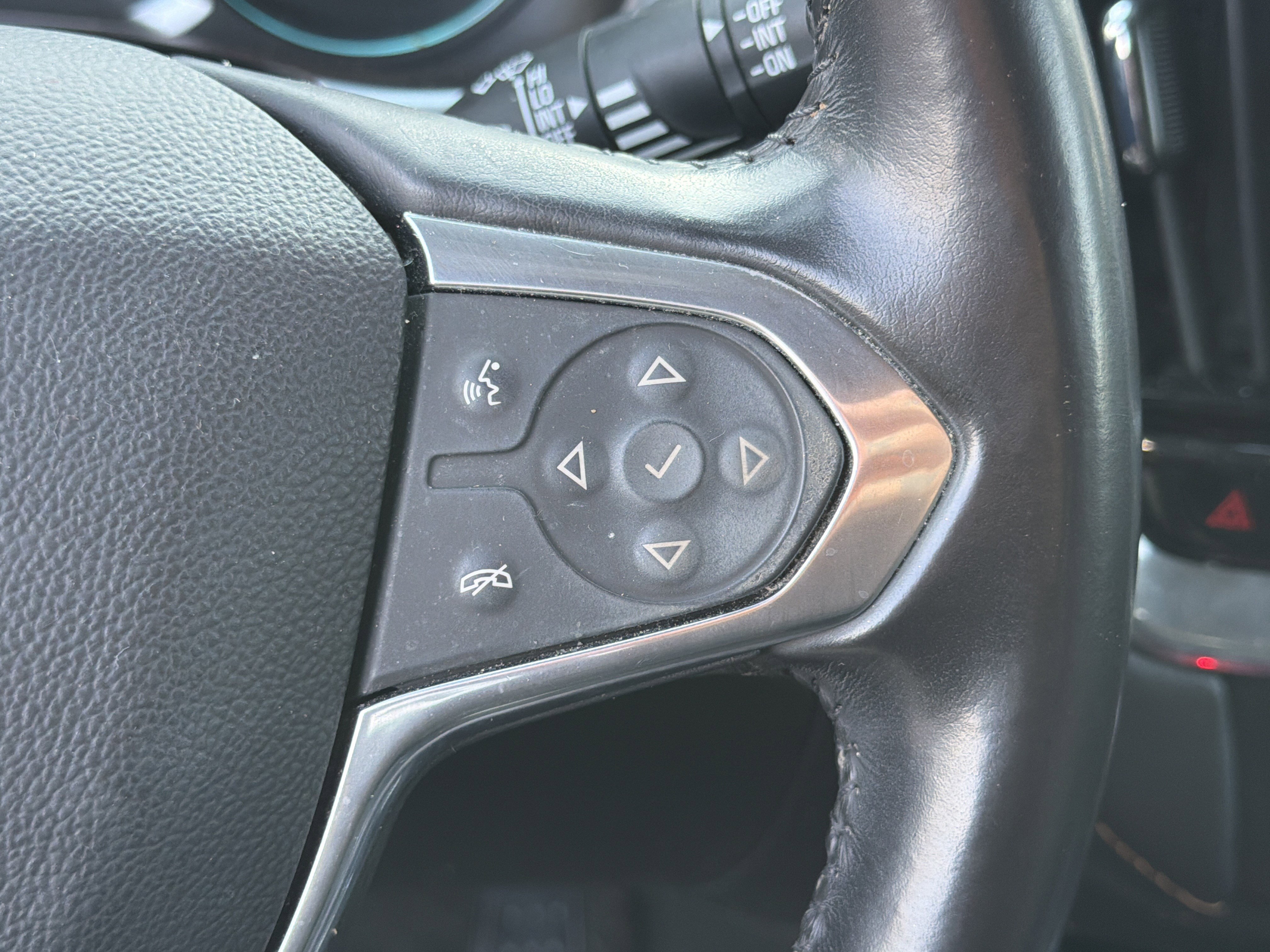 2020 Chevrolet Traverse LT