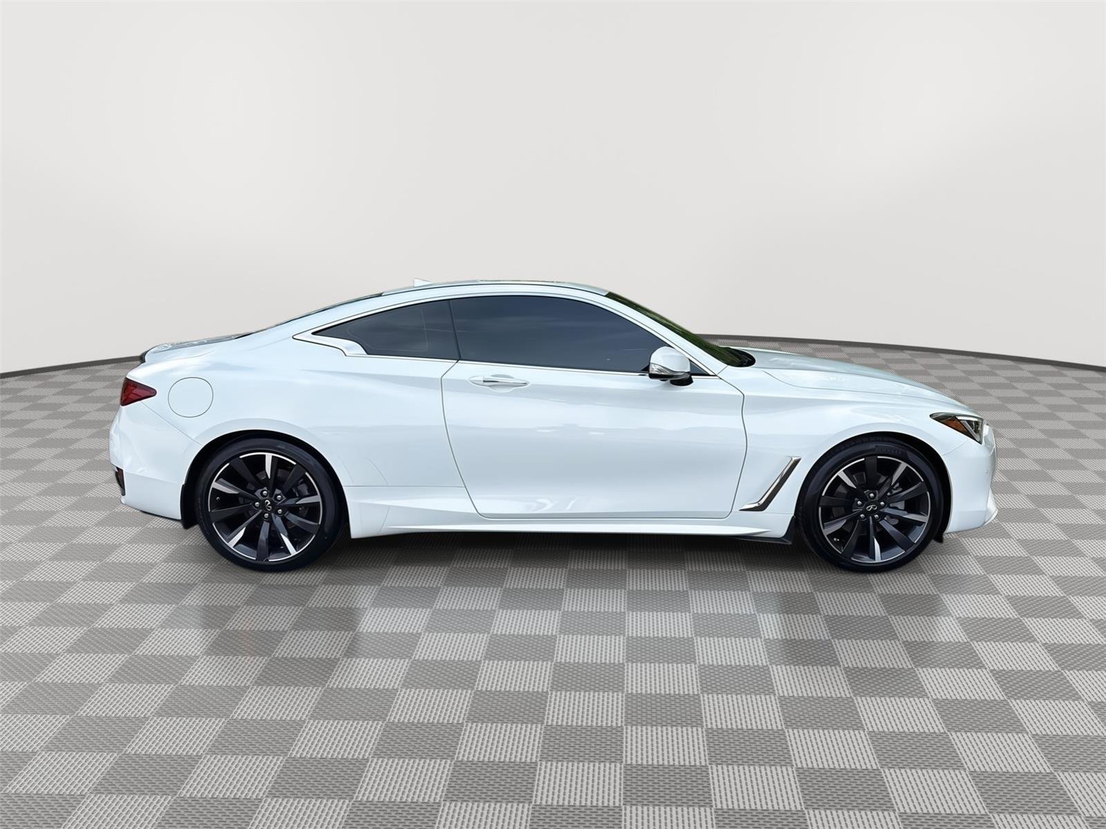 2022 INFINITI Q60 3.0t Luxe