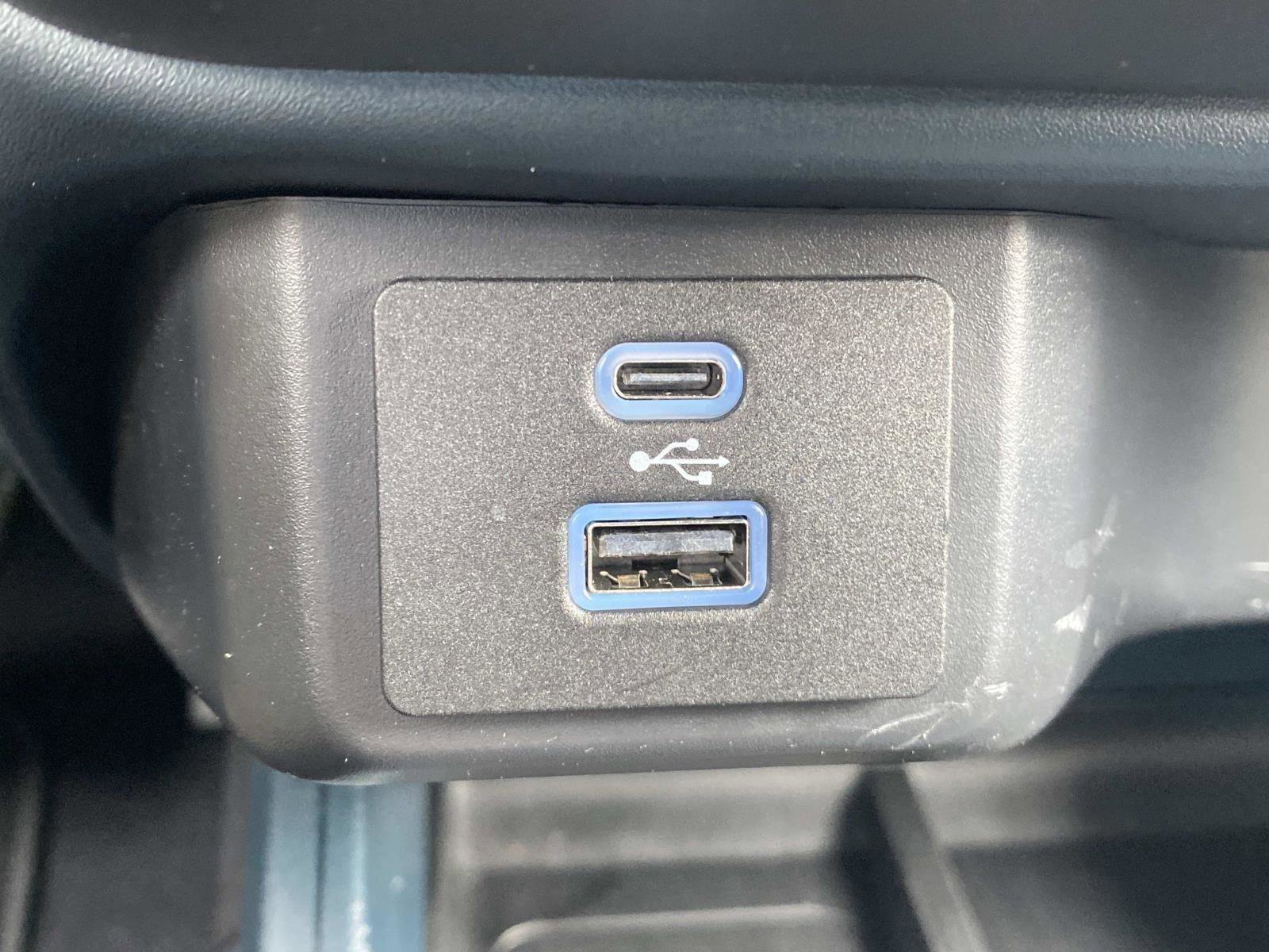 2024 Ford Maverick XL