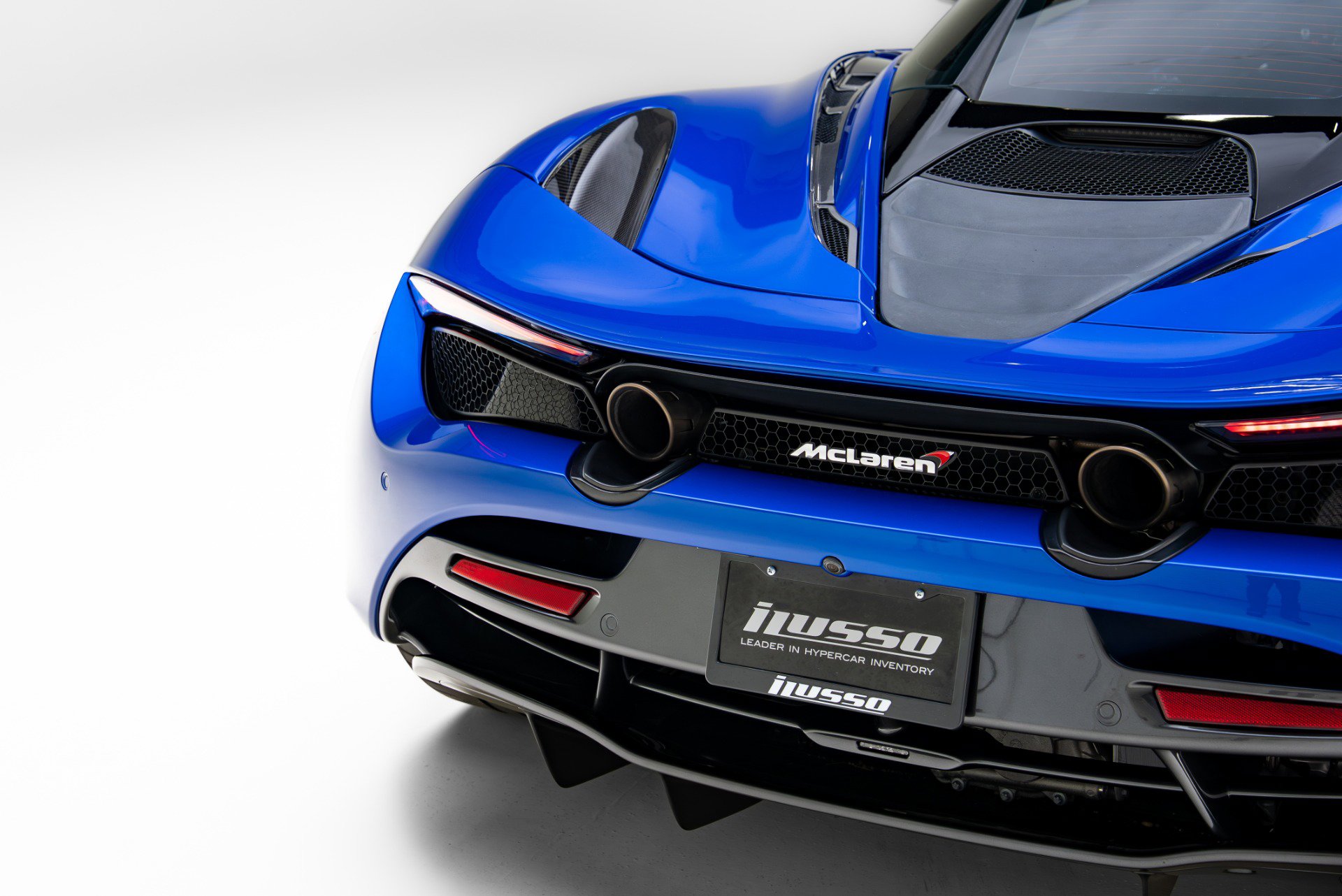 Used 2018 McLaren 720S Performance photo 33