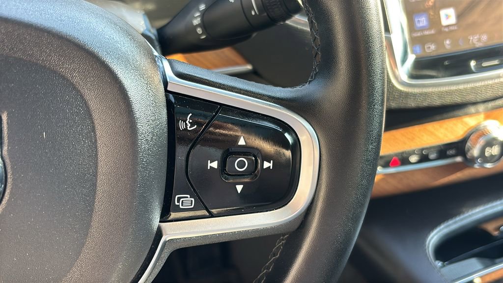 2023 Volvo Xc90 B6 Core