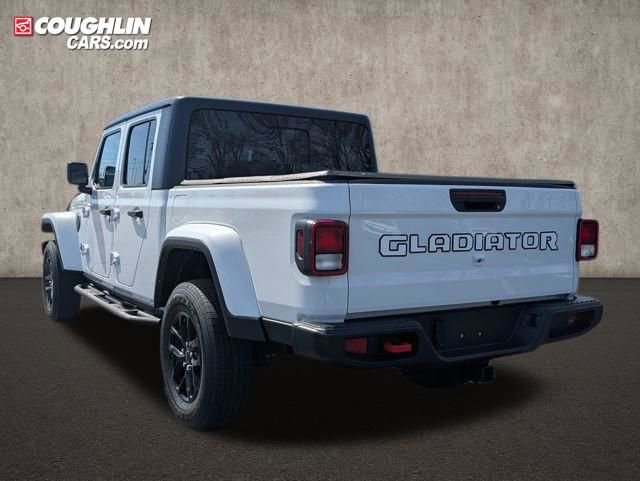 2022 Jeep Gladiator Sport