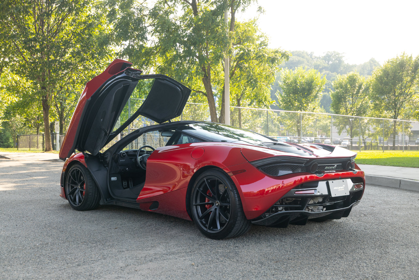 Used 2021 McLaren 720S Performance photo 37