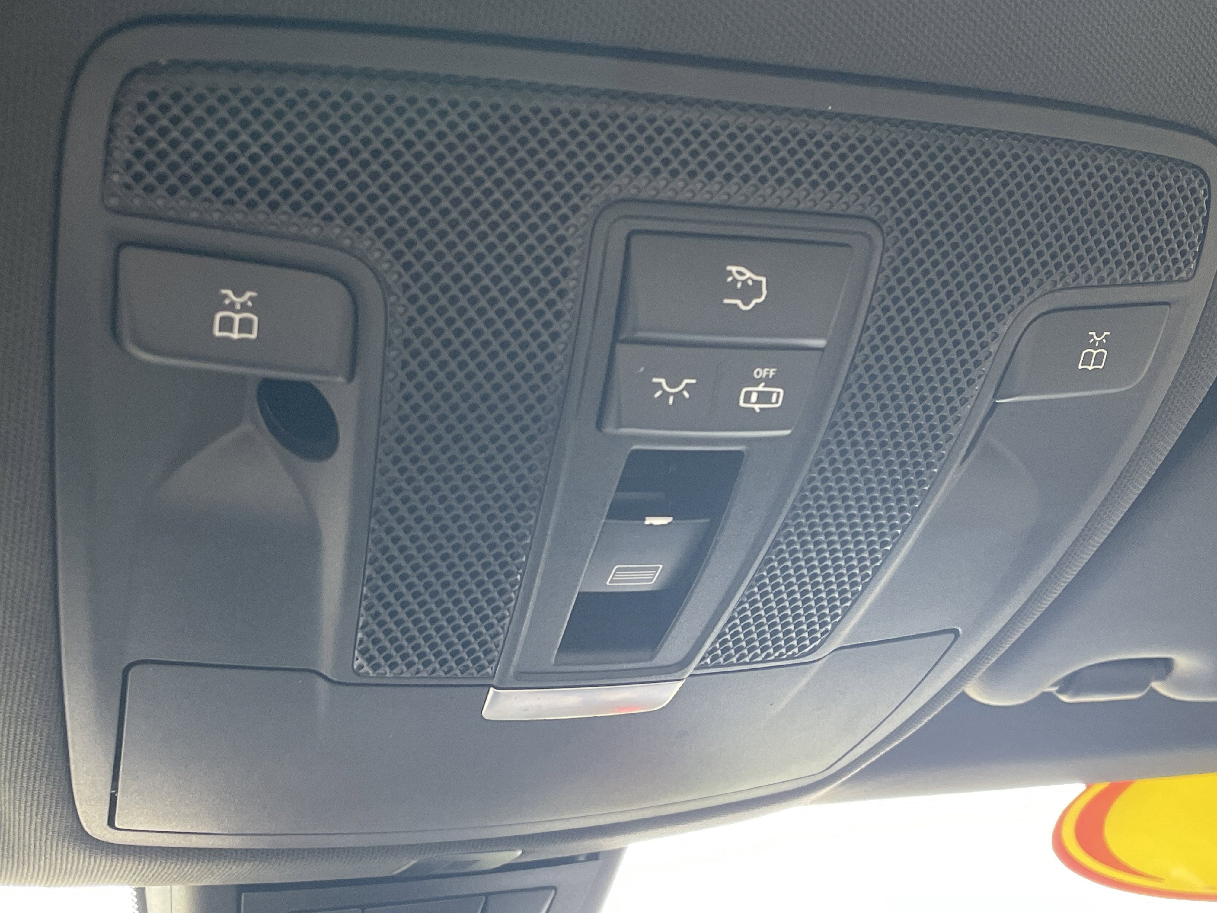 2018 Mercedes-Benz CLA 250