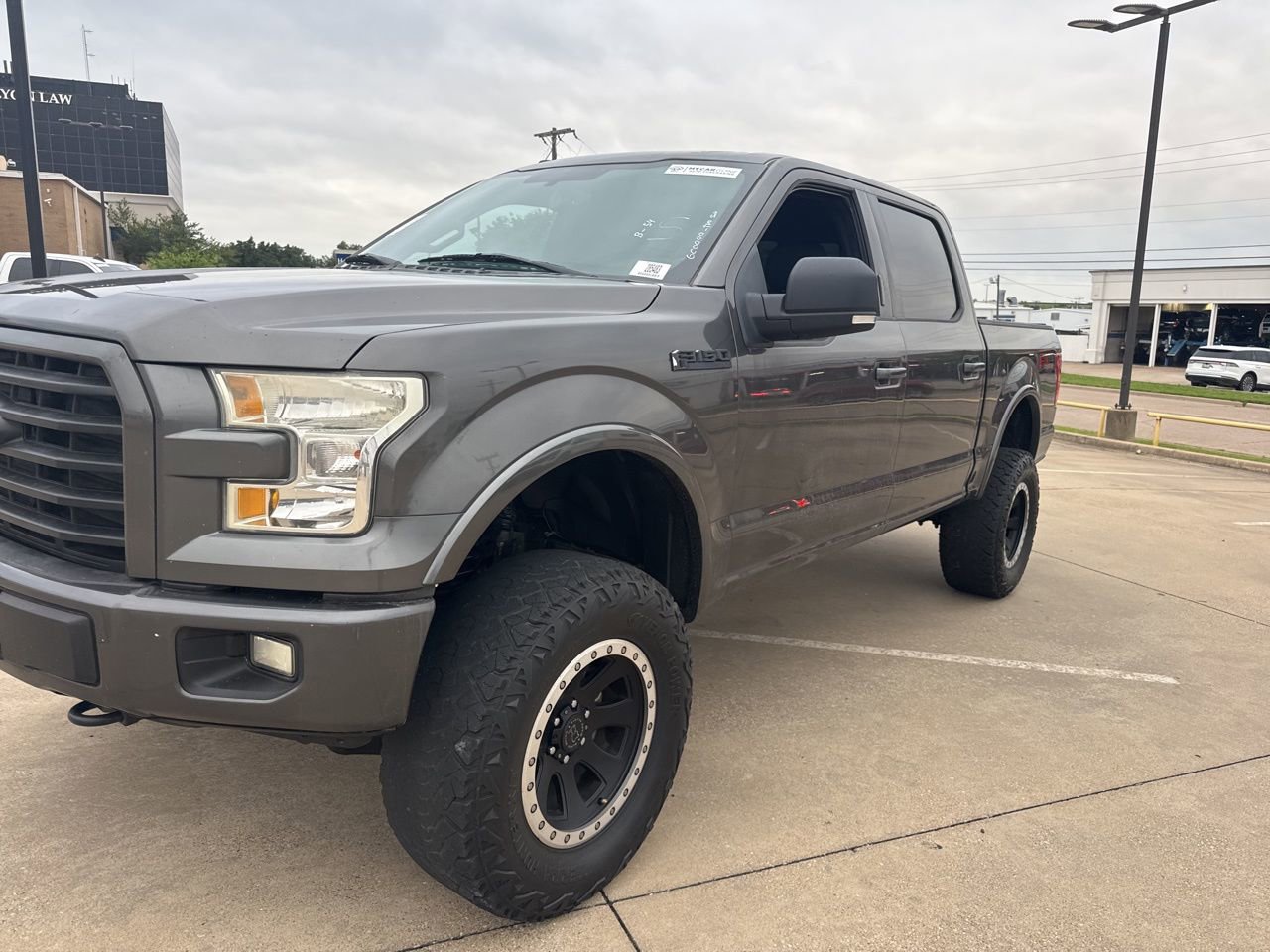 2017 Ford F150 XLT
