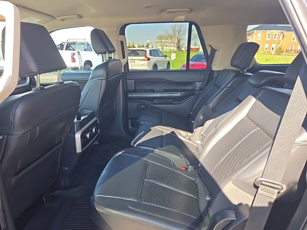 2022 Ford Expedition XLT