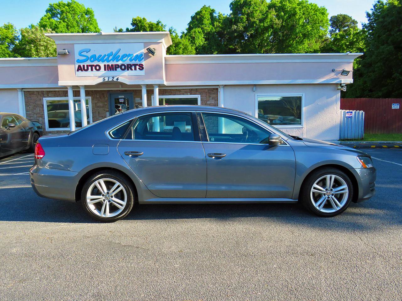 2014 Volkswagen Passat 1.8T SE