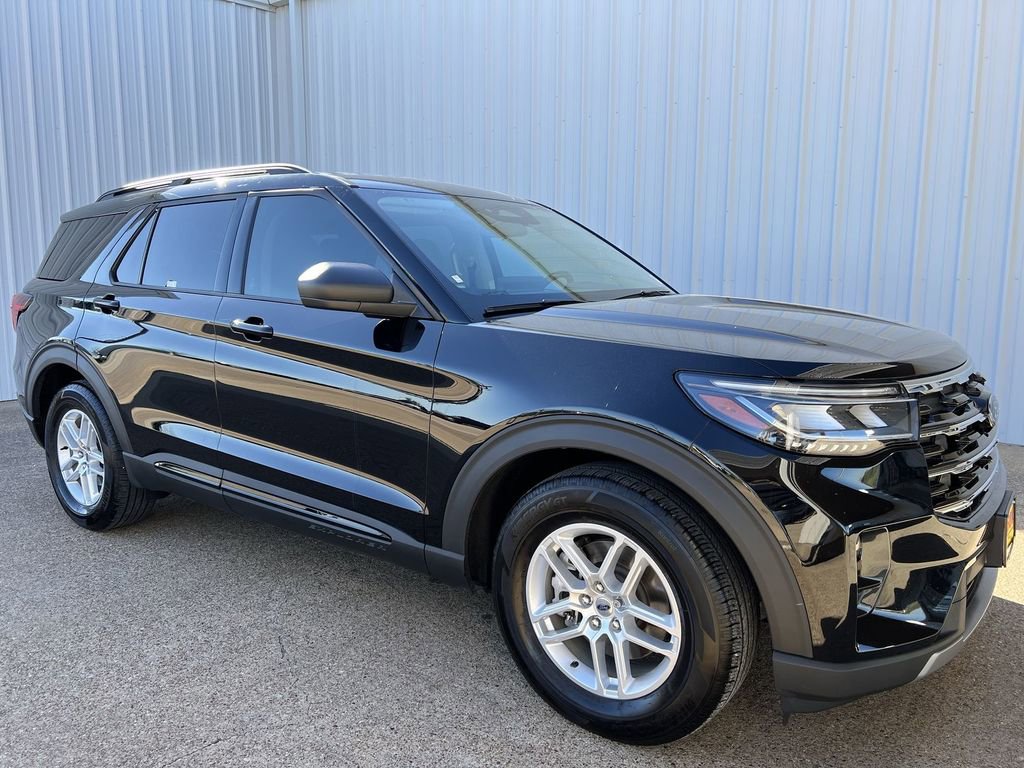 Used 2026 Ford Explorer Active w/ Active Comfort Package