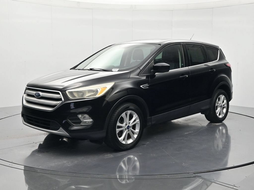 Used 2017 Ford Escape SE