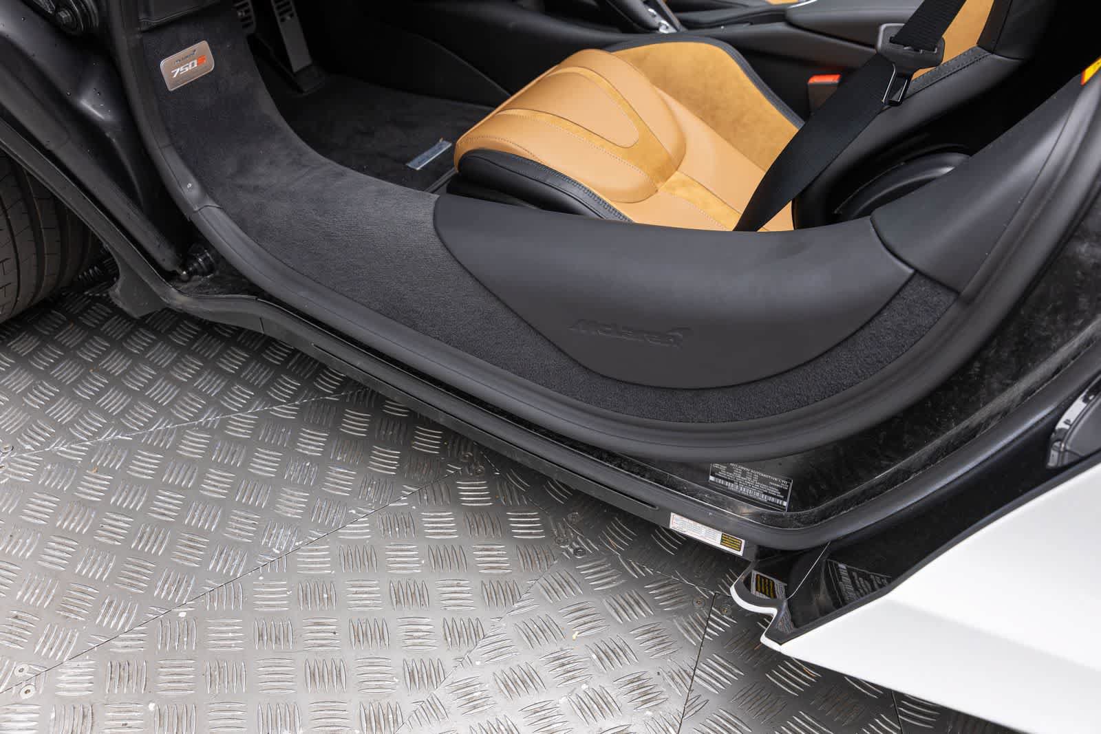 New 2027 McLaren 750S Spider photo 23