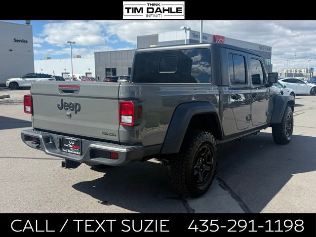 2020 Jeep Gladiator Sport