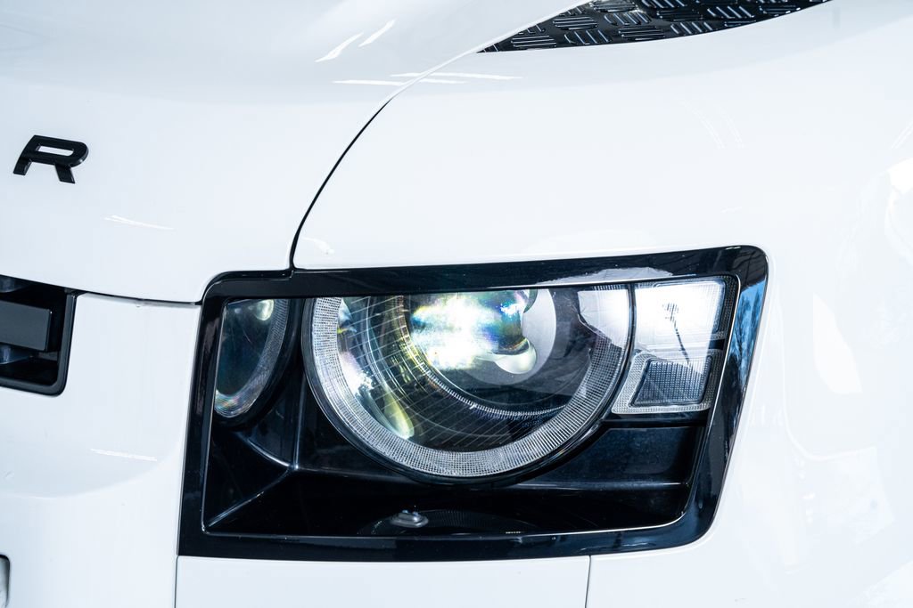 2023 Land Rover Defender 110 X-Dynamic SE