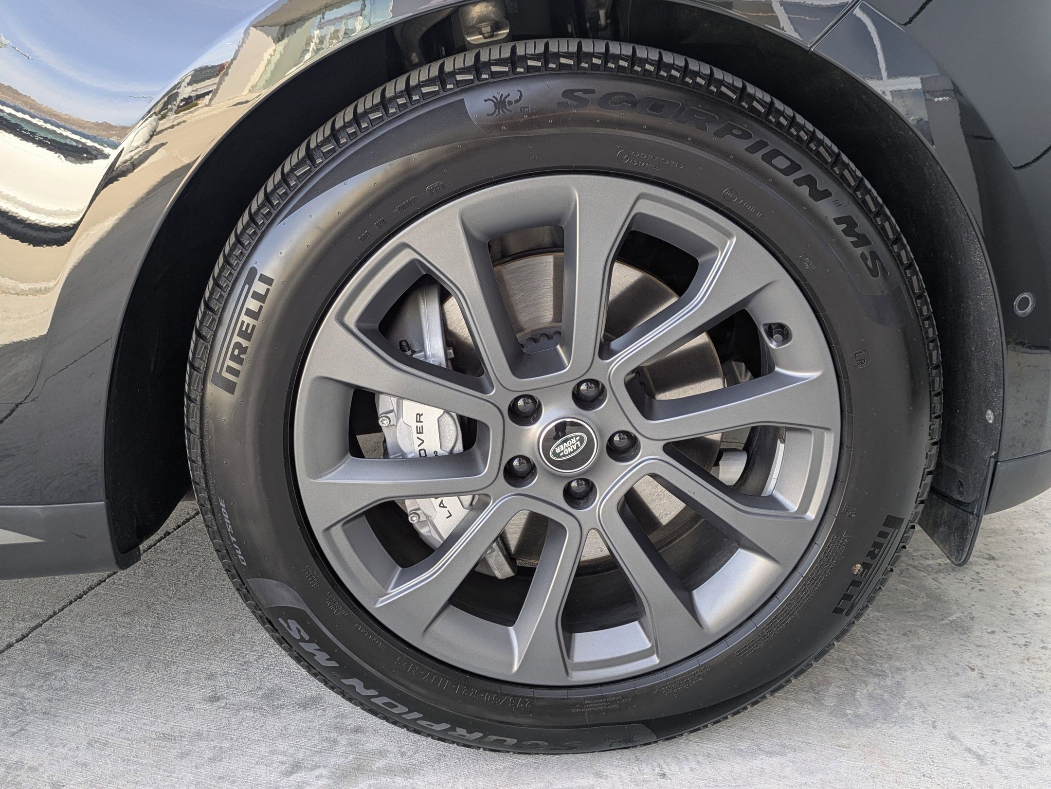 2025 Land Rover Range Rover Sport S