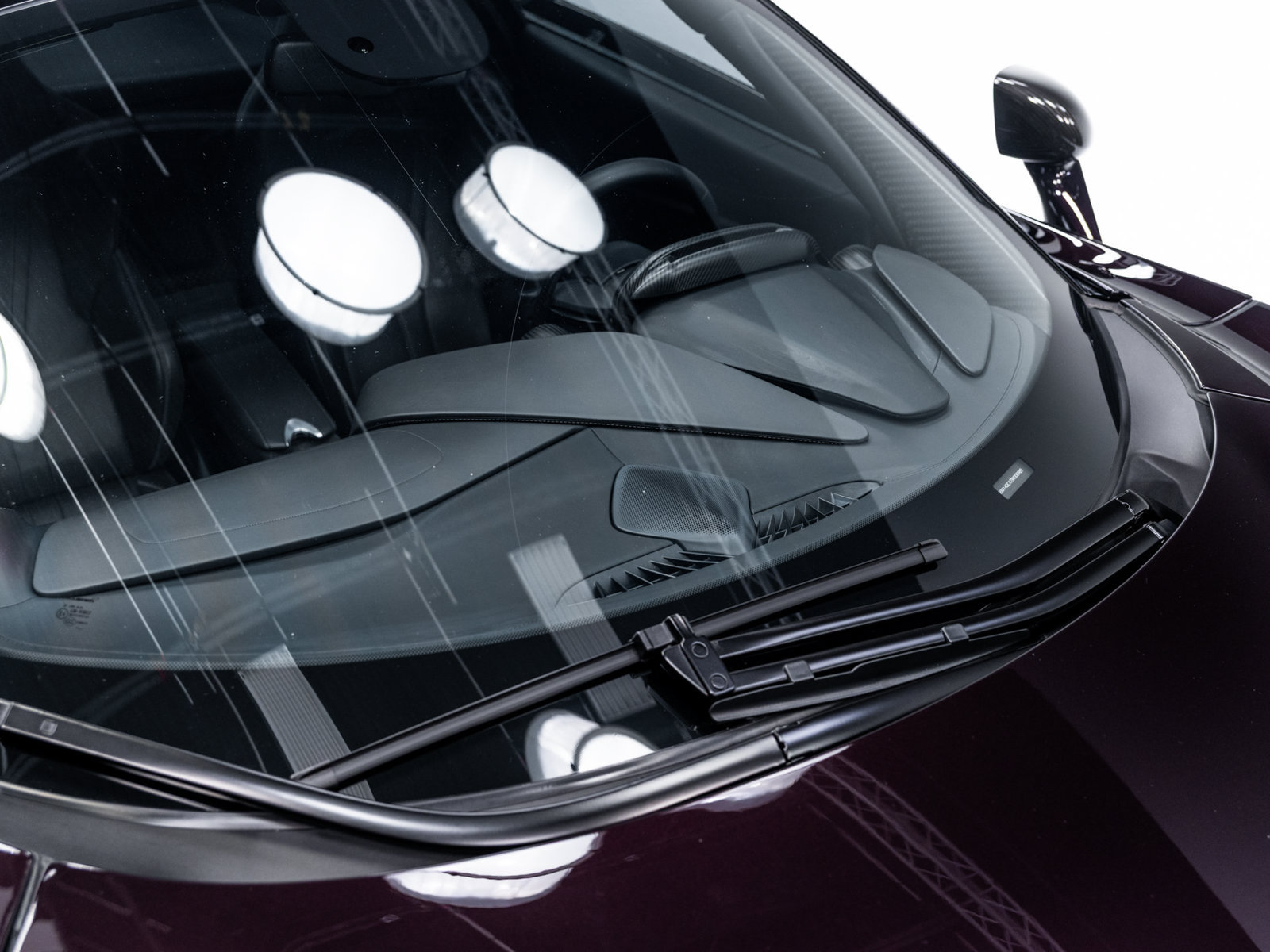 Used 2018 McLaren 720S Luxury photo 67