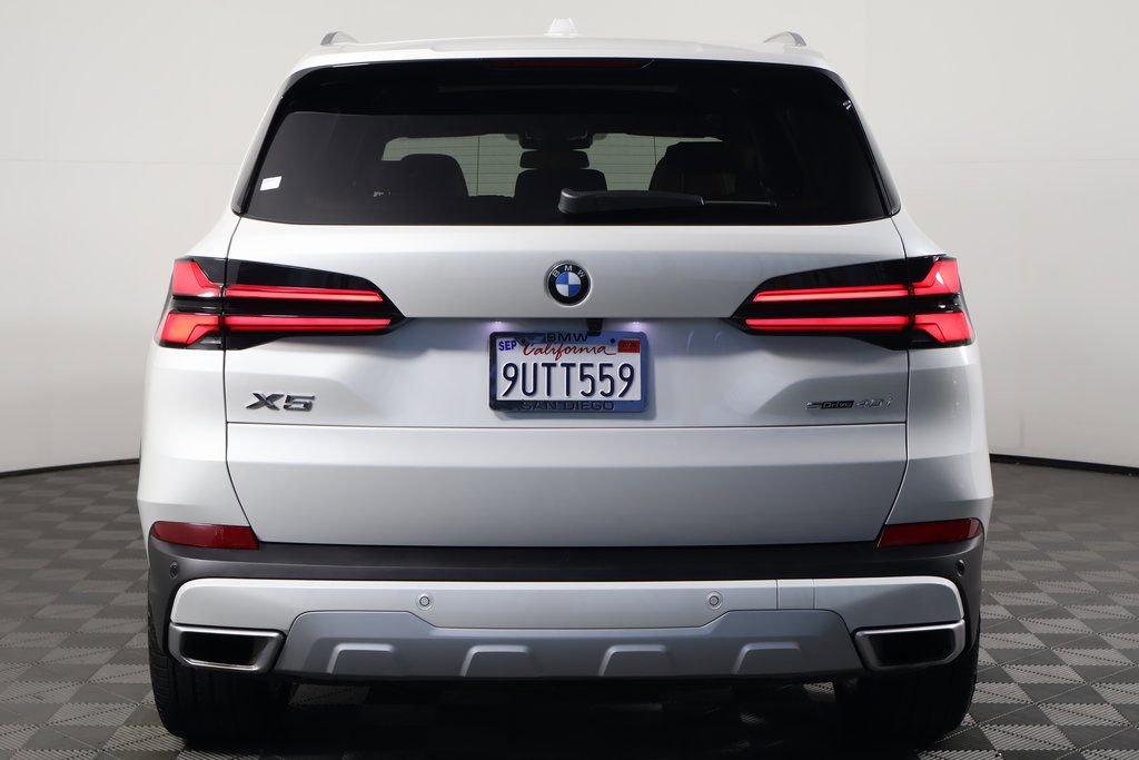 2026 BMW X5 sDrive40i