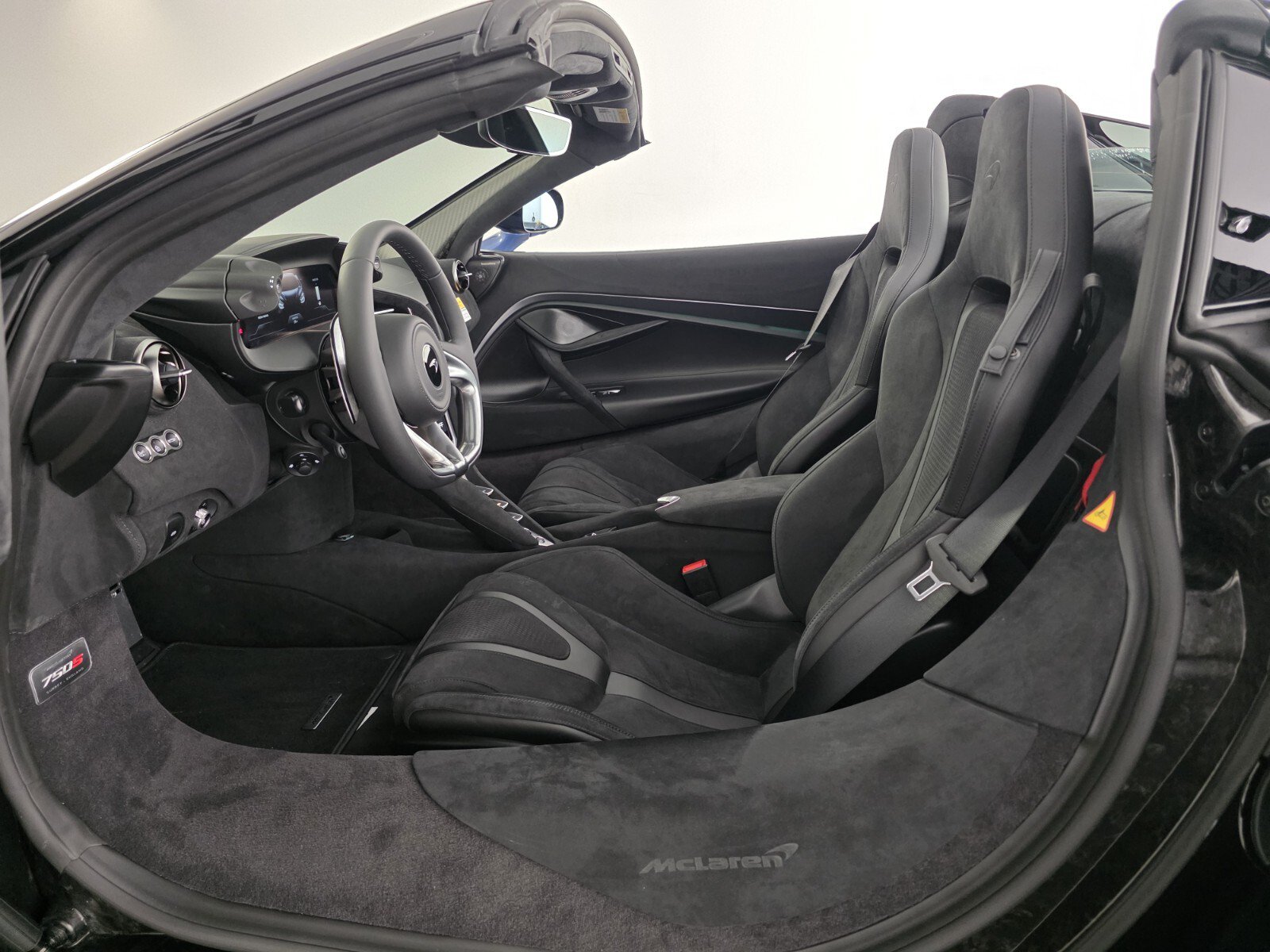 New 2027 McLaren 750S Spider photo 6