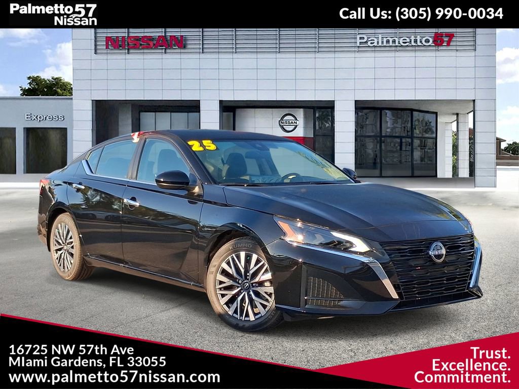 Used 2025 Nissan Altima 2.5 SV w/ SV Premium Package