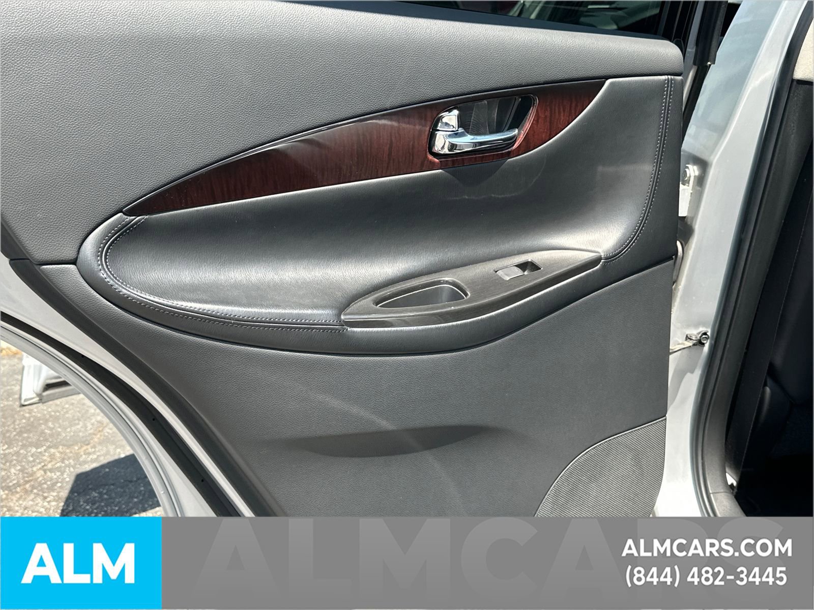 2016 INFINITI Qx50 2WD