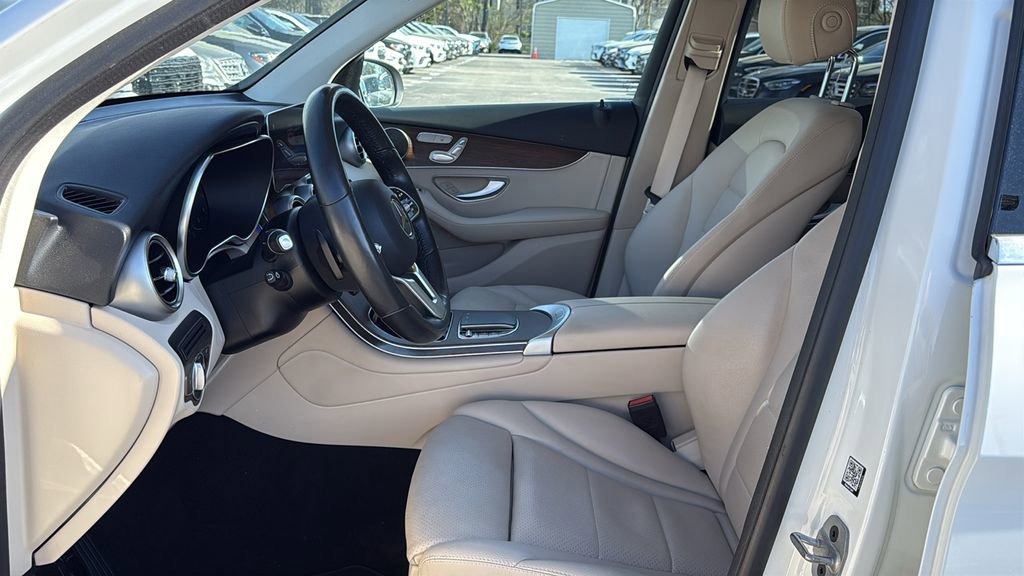 2022 Mercedes-Benz GLC 300 4MATIC