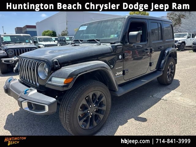 Used 2023 Jeep Wrangler Unlimited Sahara w/ Cold Weather Group