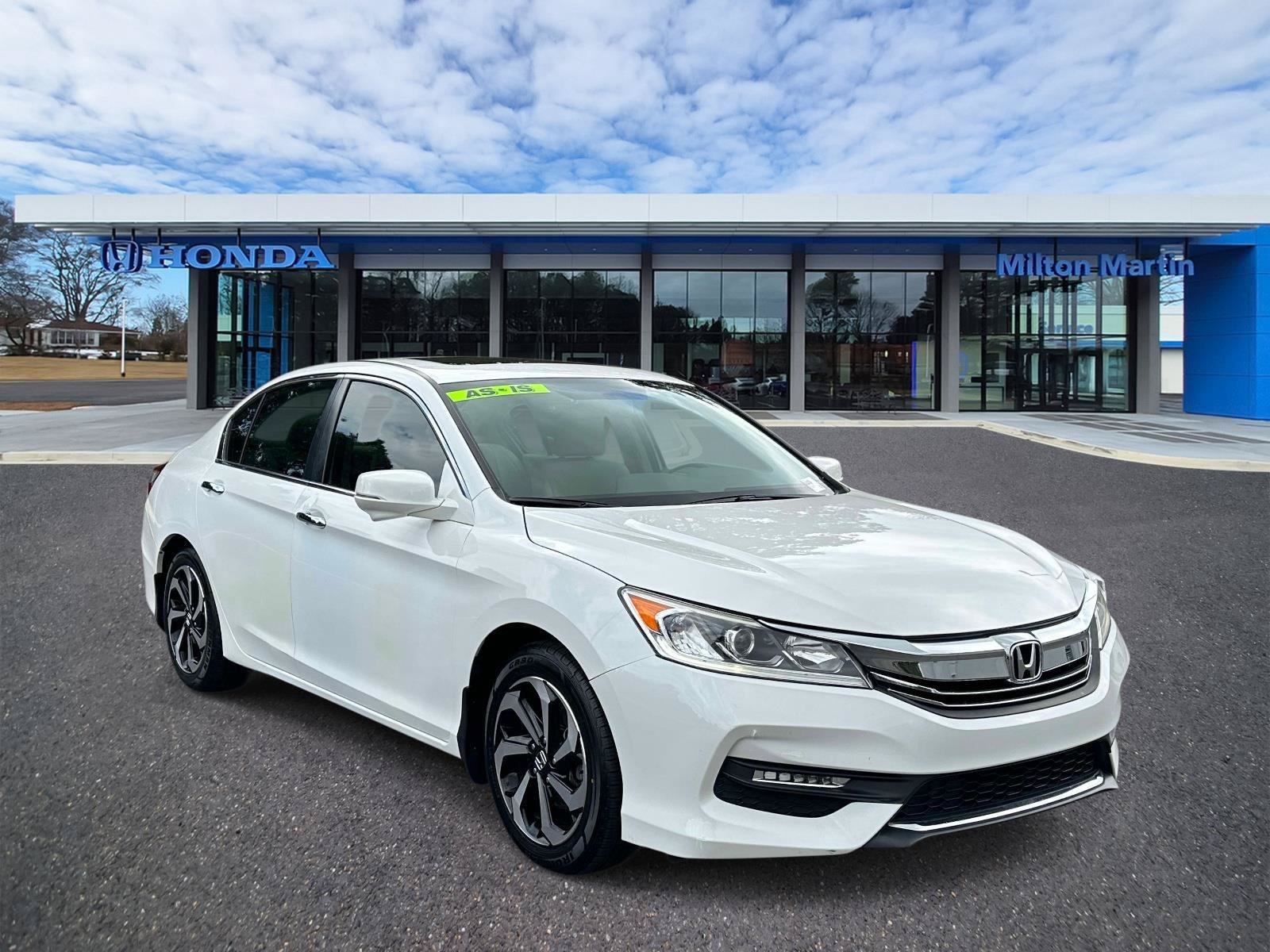 Used 2017 Honda Accord EX