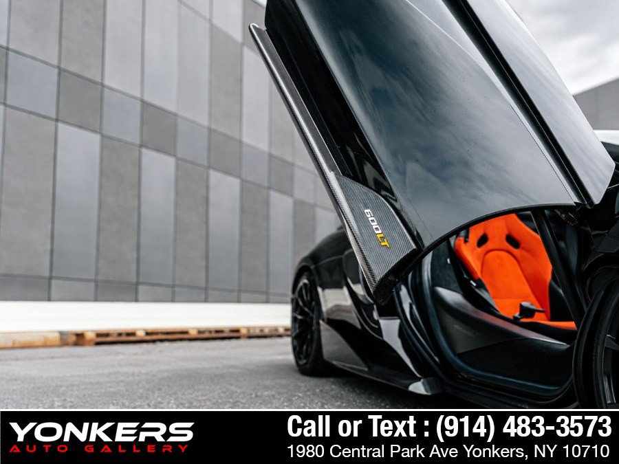 Used 2020 McLaren 600LT Spider photo 8