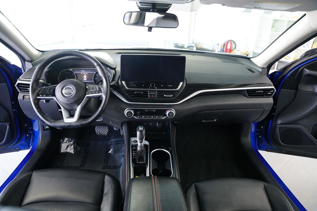 2025 Nissan Altima 2.5 SR