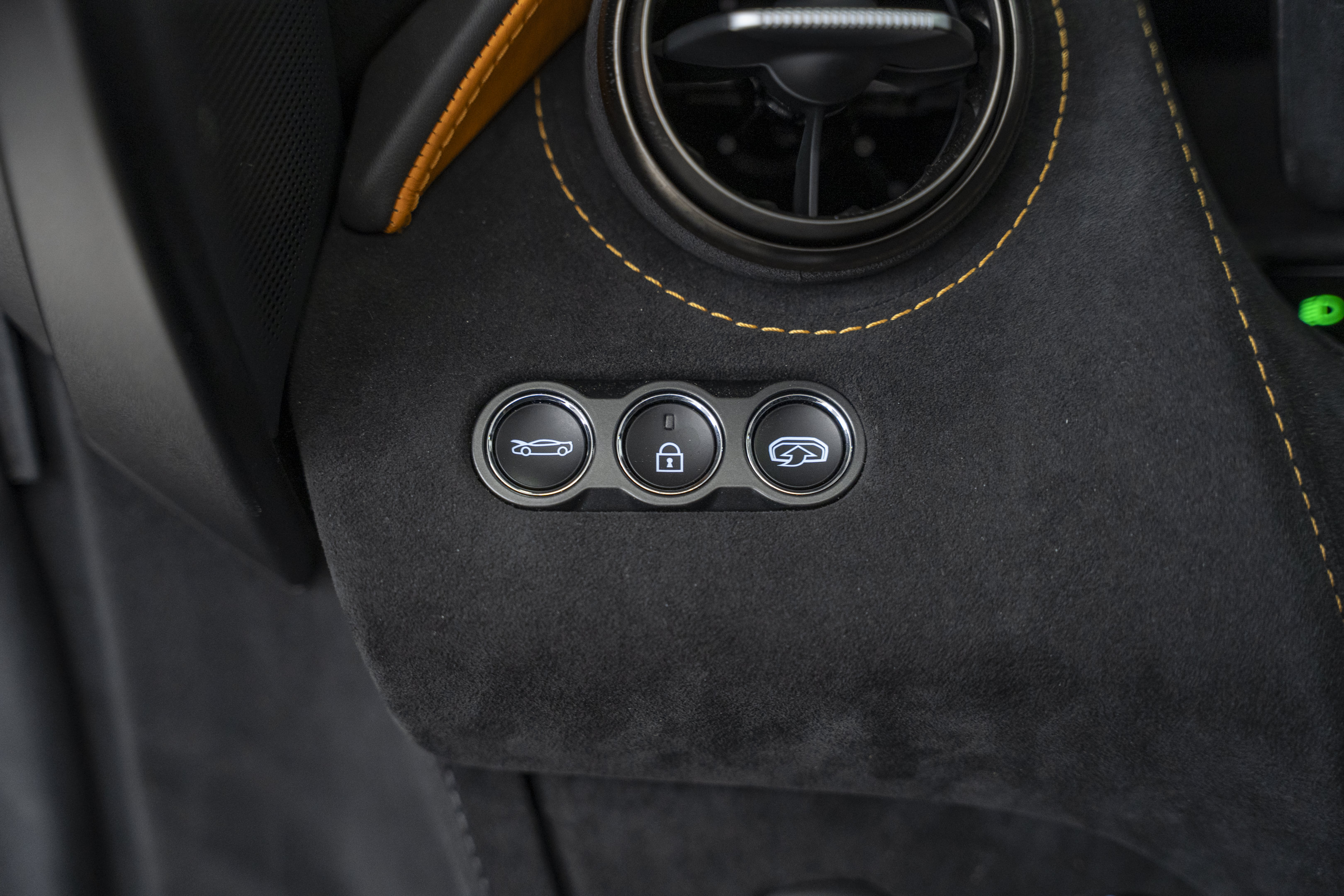 Used 2022 McLaren 720S Spider photo 54