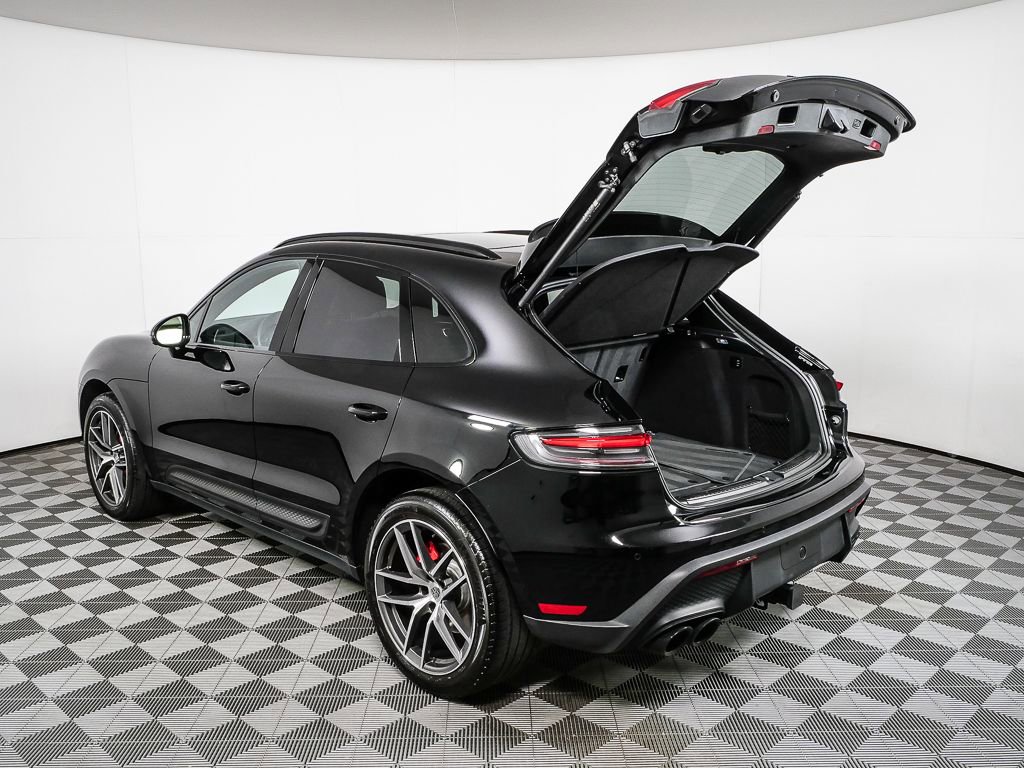 2023 Porsche Macan S