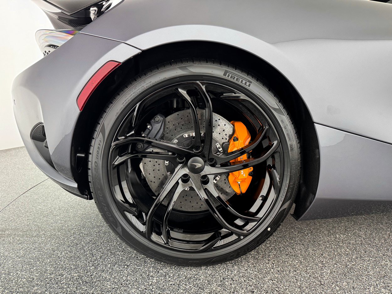 New 2026 McLaren 750S Spider photo 32