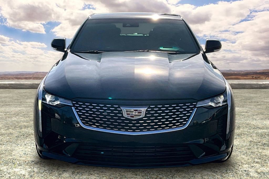 2023 Cadillac CT4 Premium Luxury
