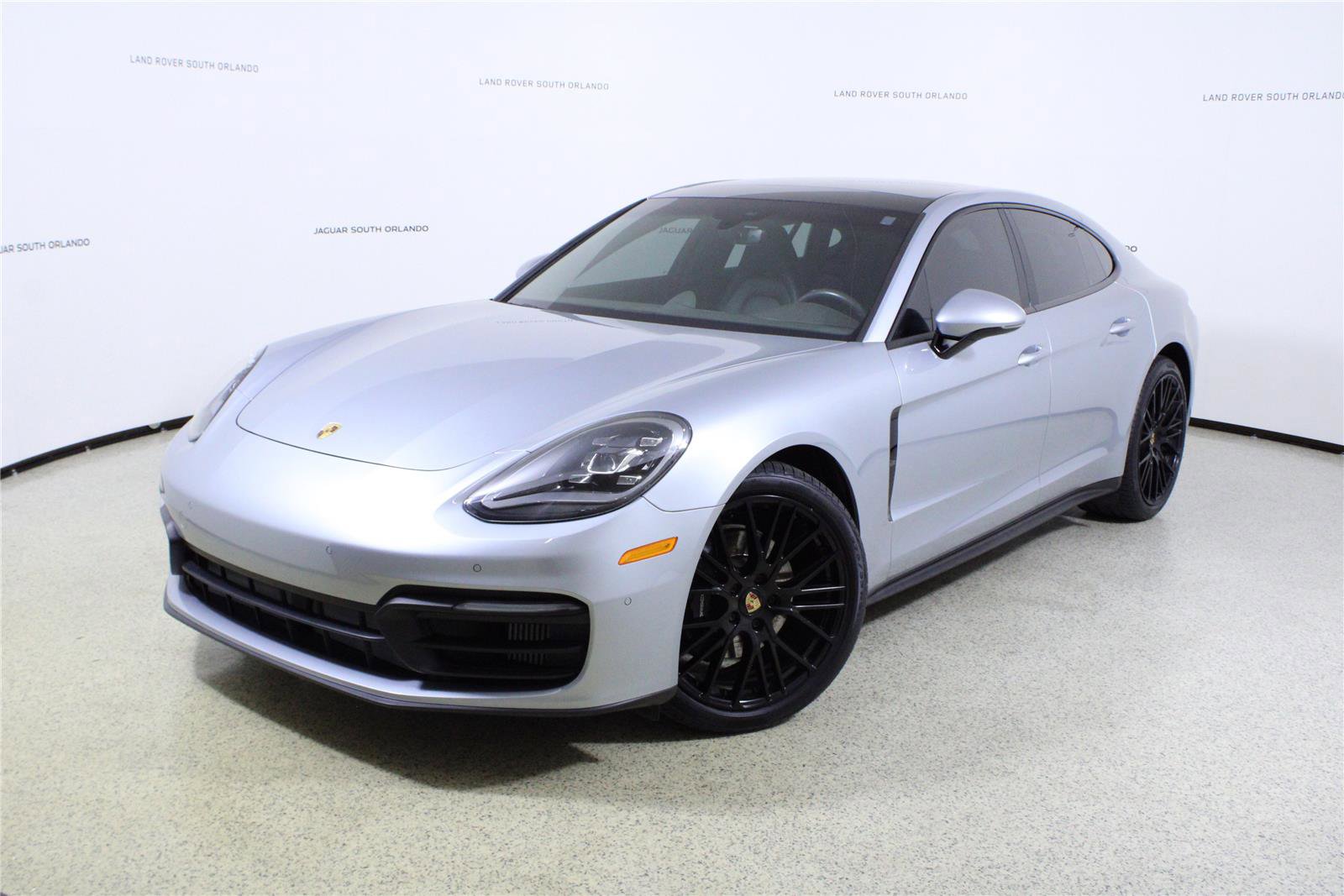 Used 2022 Porsche Panamera 4