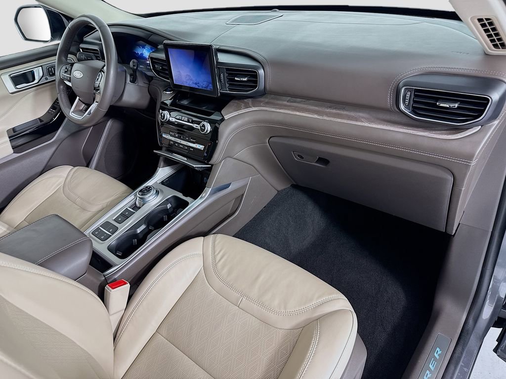 2023 Ford Explorer Platinum