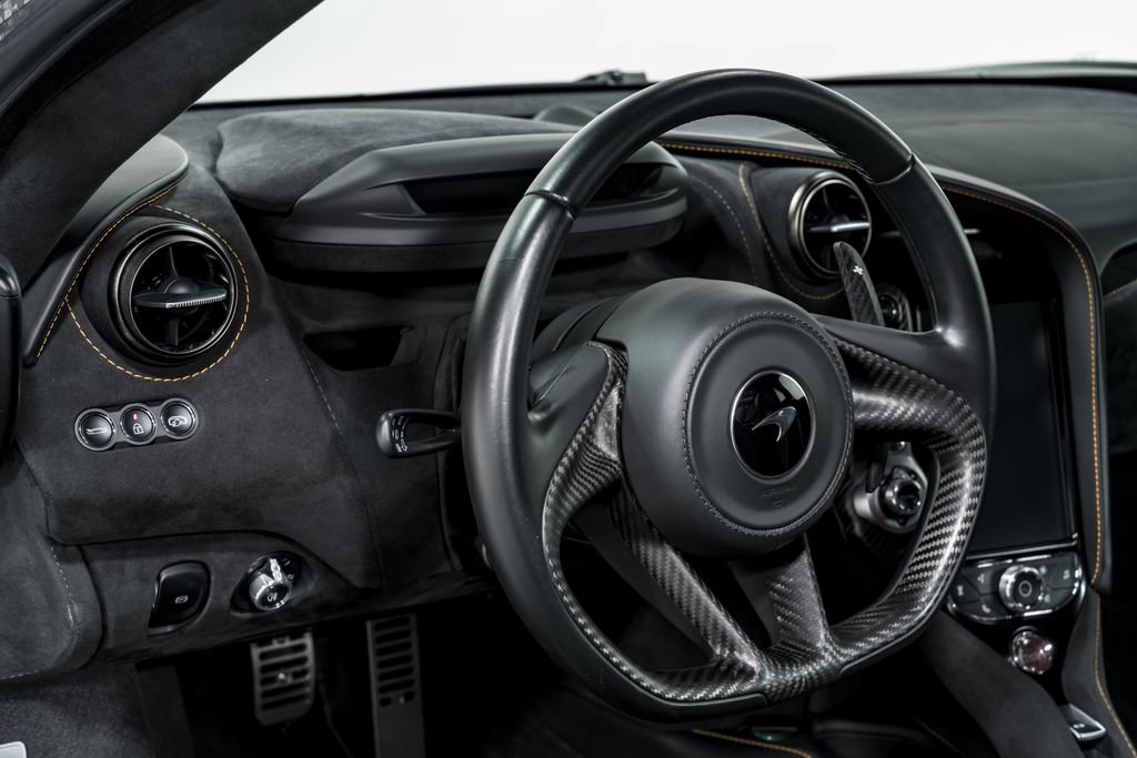 Used 2020 McLaren 720S Performance photo 12