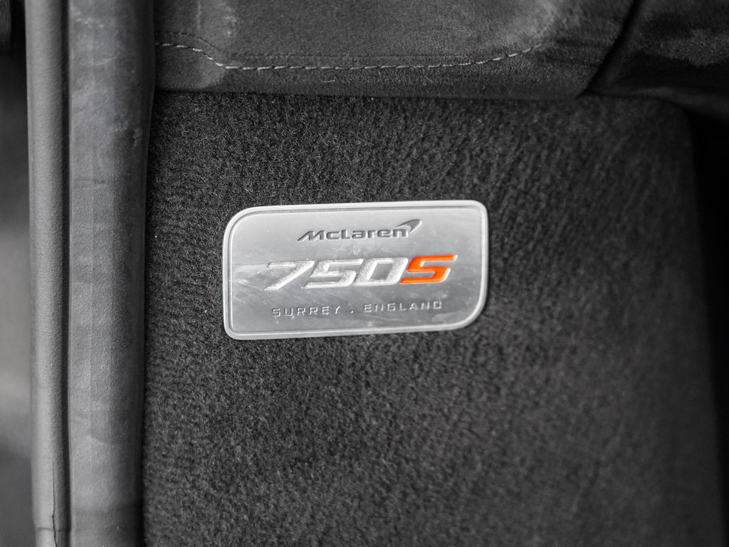 Used 2024 McLaren 750S Spider photo 12