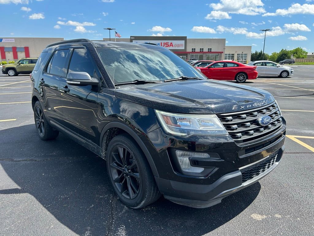 Used 2017 Ford Explorer XLT w/ Equipment Group 202A