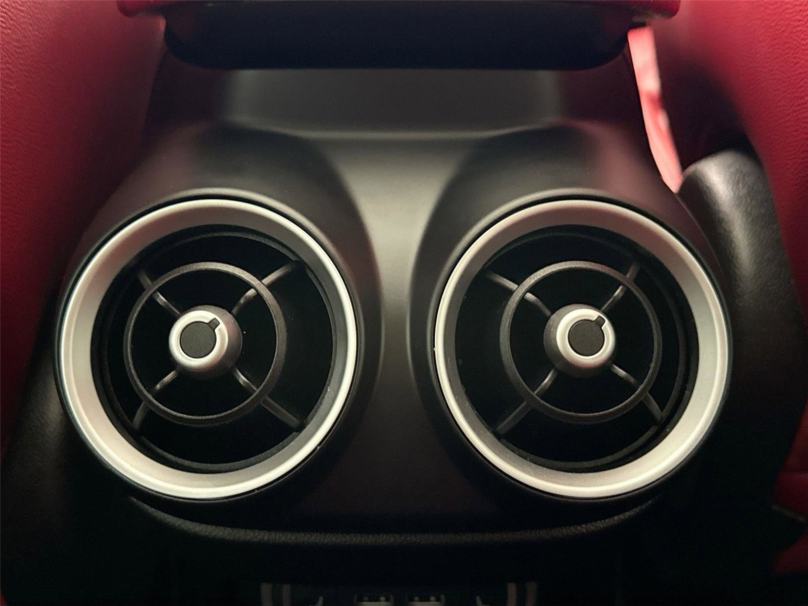 2024 Alfa Romeo Stelvio Veloce