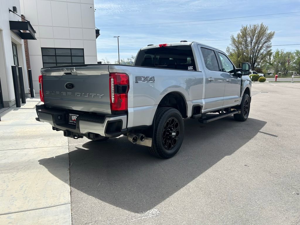 2024 Ford F350 Lariat