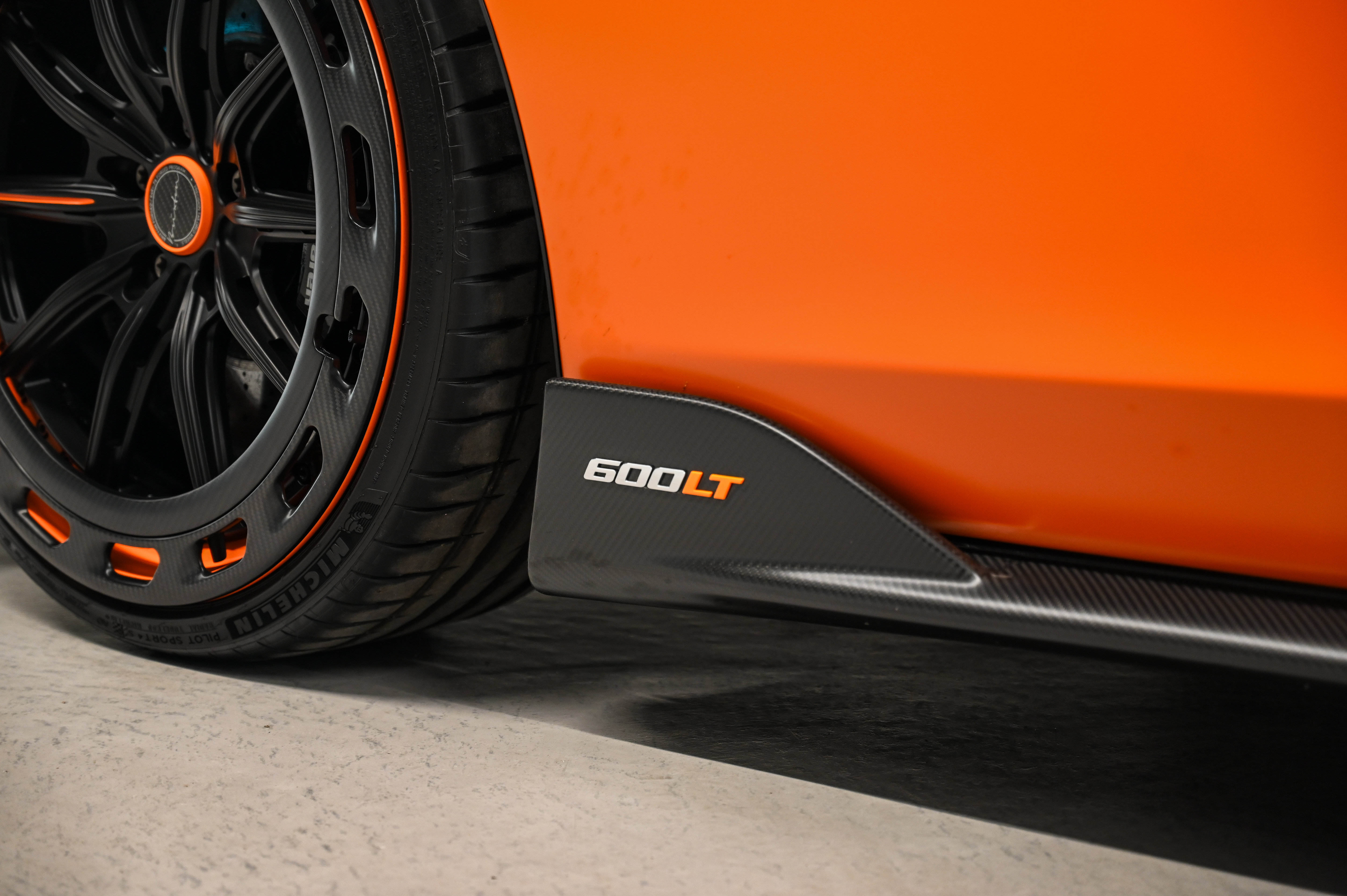 Used 2019 McLaren 600LT photo 19